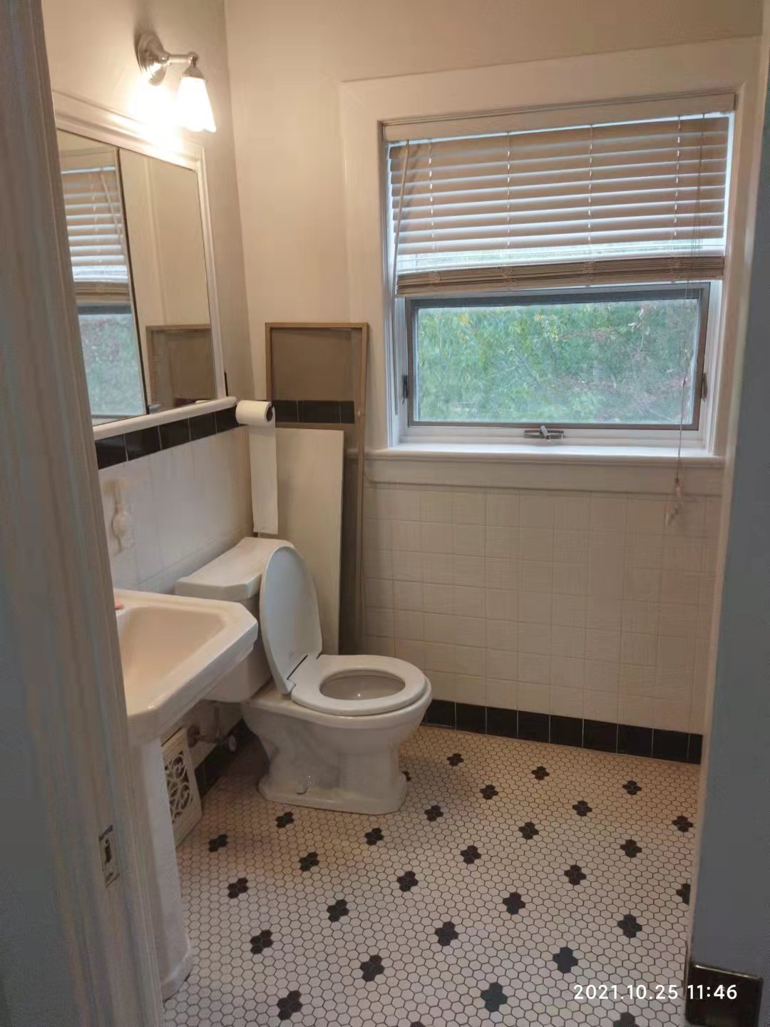 bath2.jpg