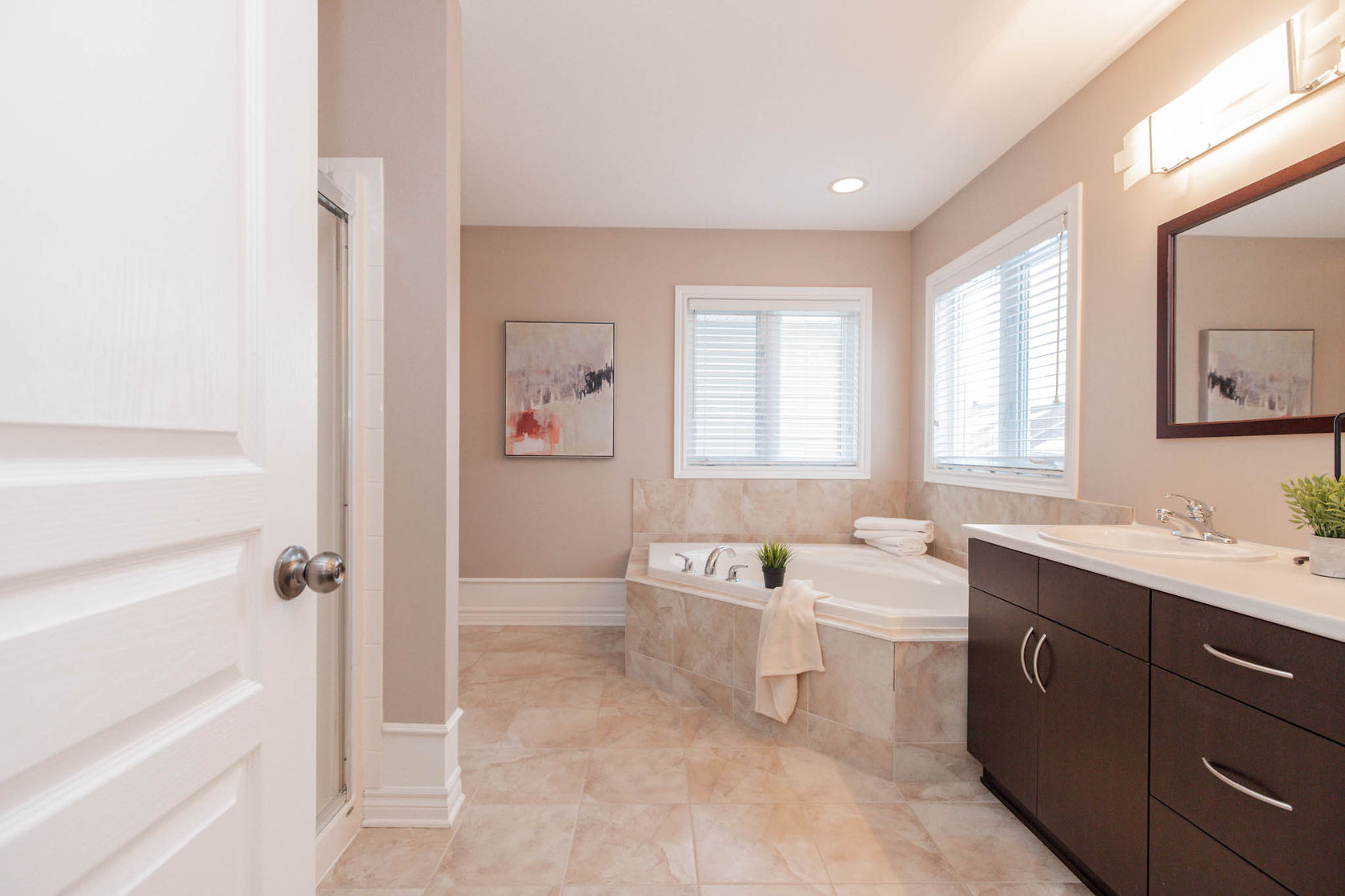 virtual-tour-323104-53.jpg