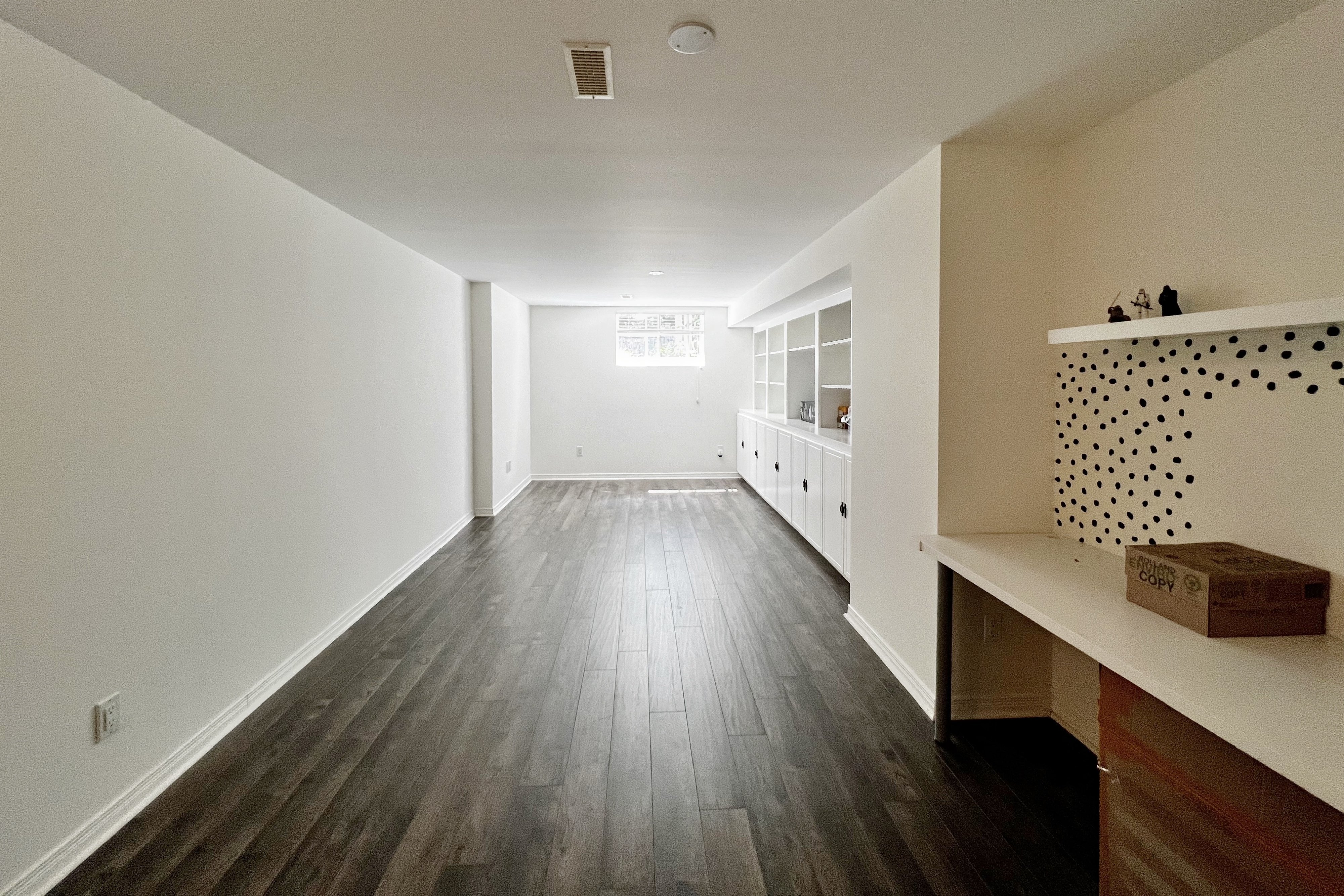basement1.jpg