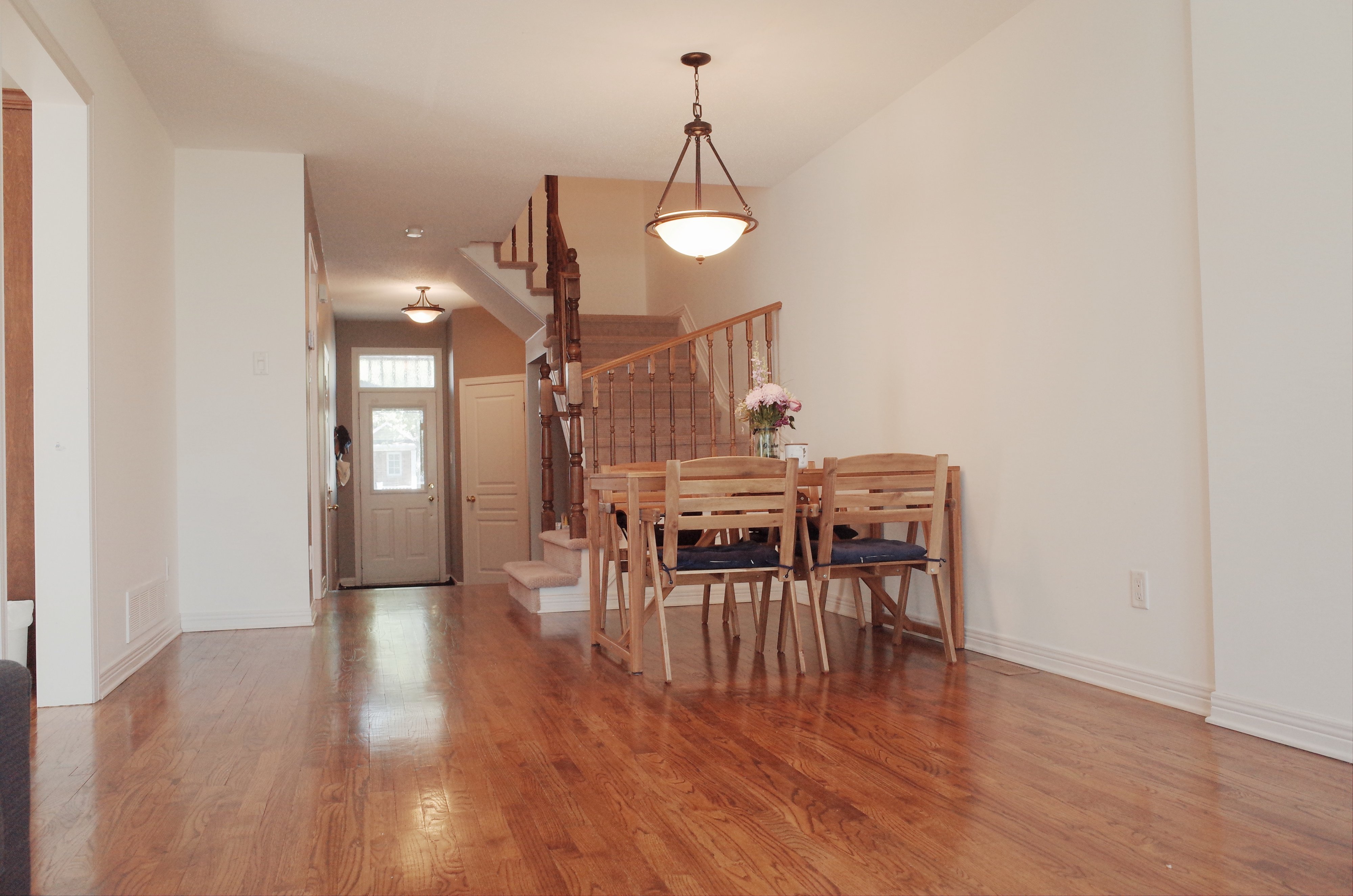 living room1.jpg