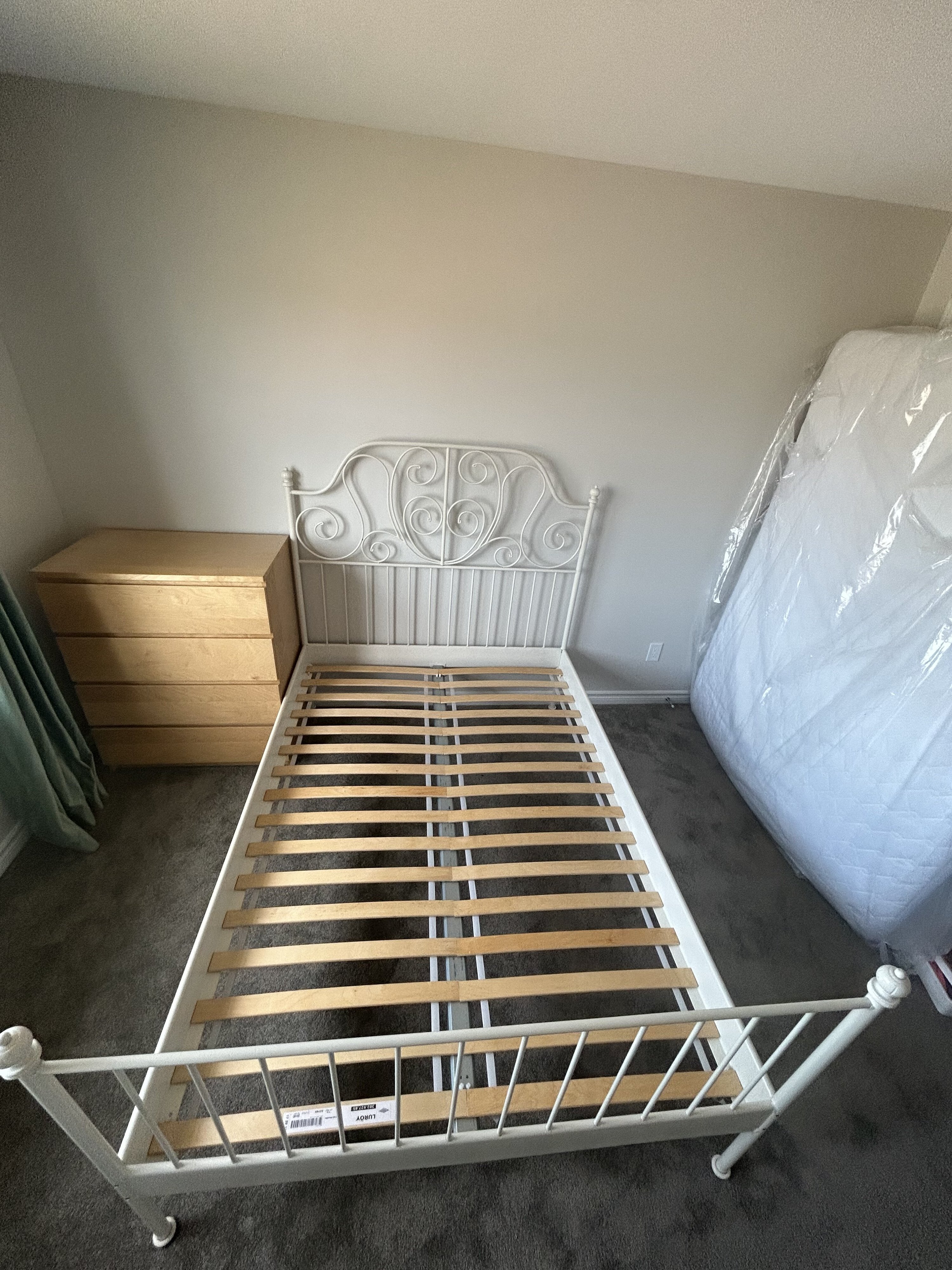 bed frame.jpg