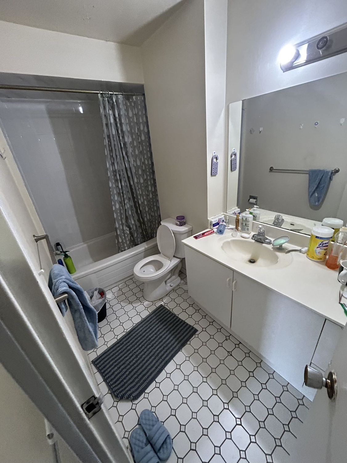9aeec928455fdfd0bed6671be2ffc4a6.jpg