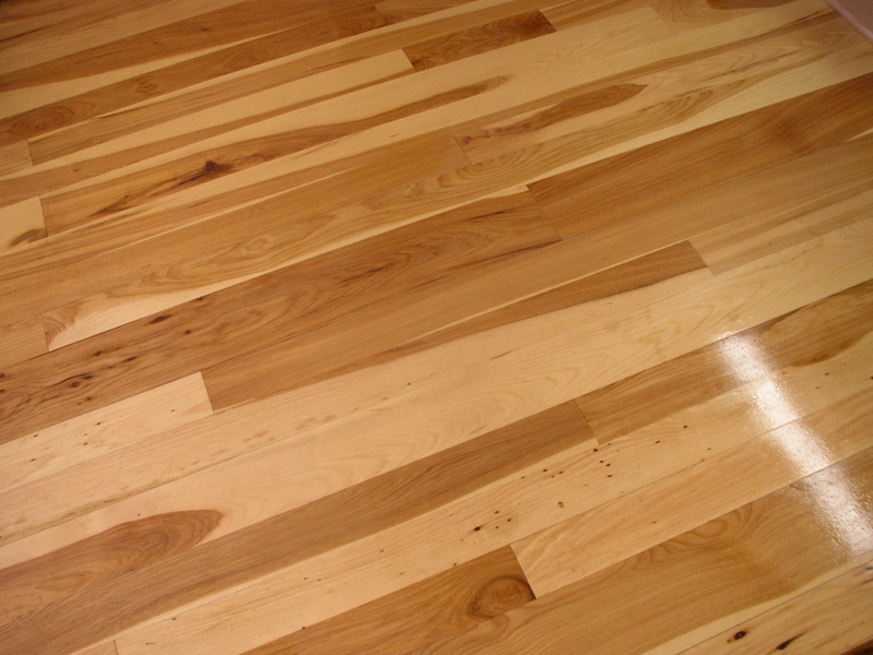 2-2__Hickory_flooring.jpg