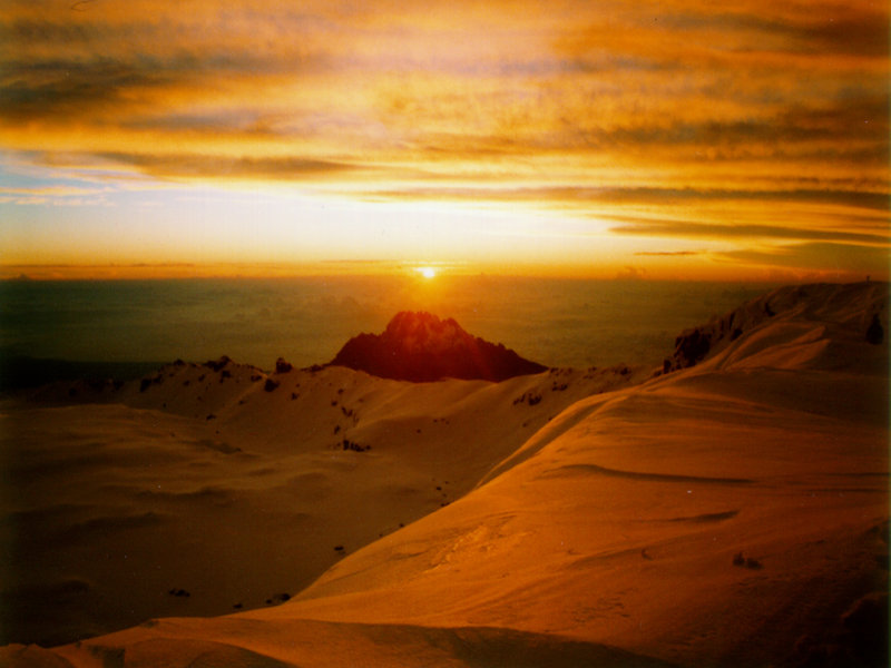 Kilimanjaro-Wallpaper-2.jpg