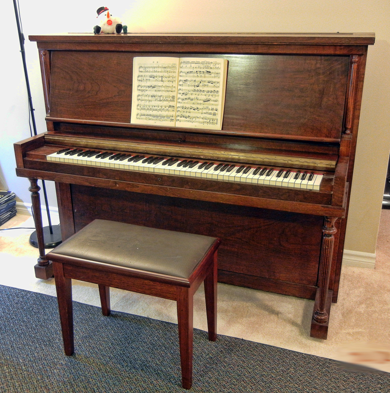 piano.JPG