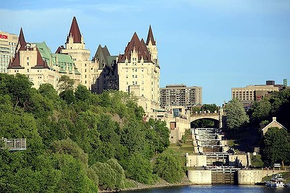 art-Ontario-Chateau-Laurier-420x0.jpg