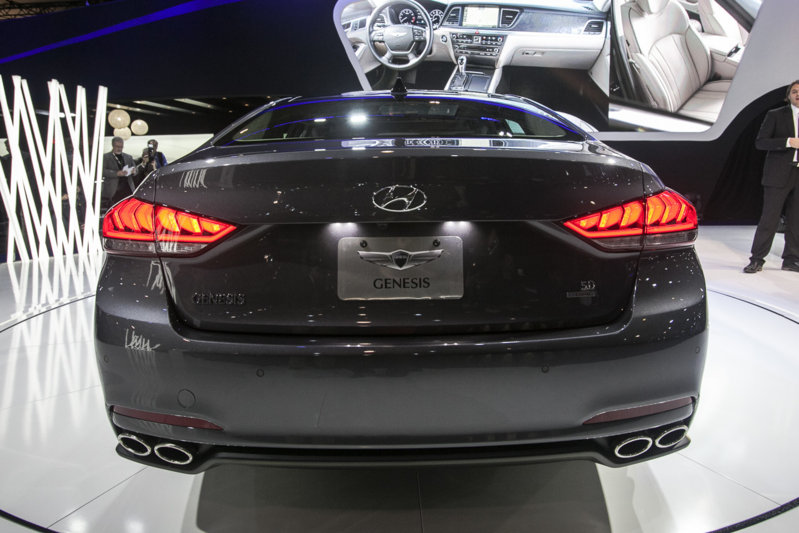 toronto-auto-show-cias-gallery-photos-highlights-pics-reveals-2014-222-1.jpg