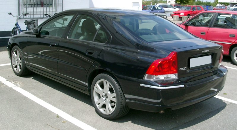 1336457-volvo-s-60.jpg