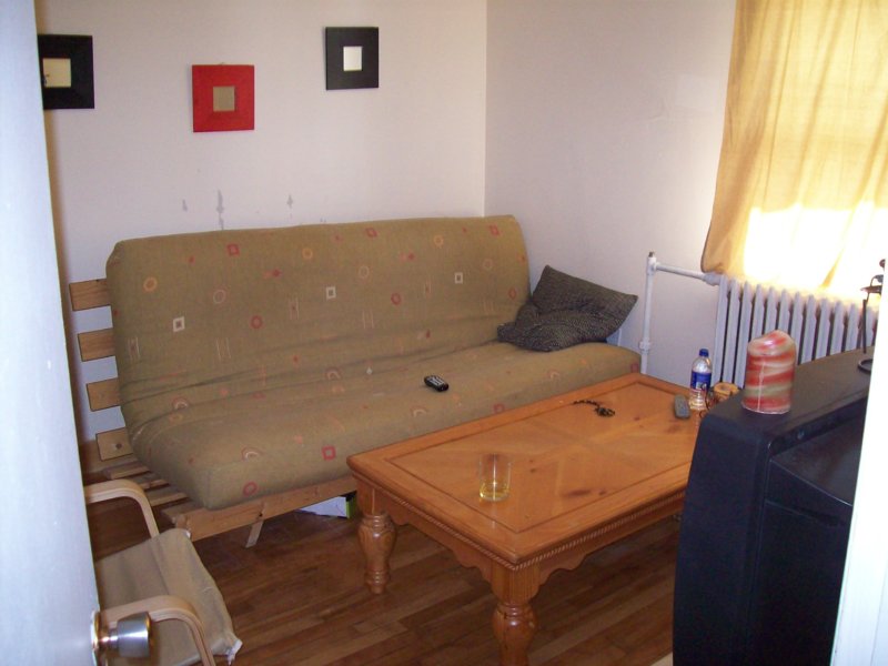 CYR1stFTroom.jpg