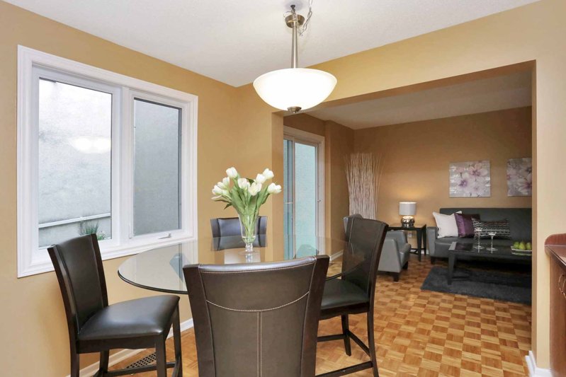 215-3310southgate021.jpg