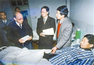 res01_attpic_brief.jpg