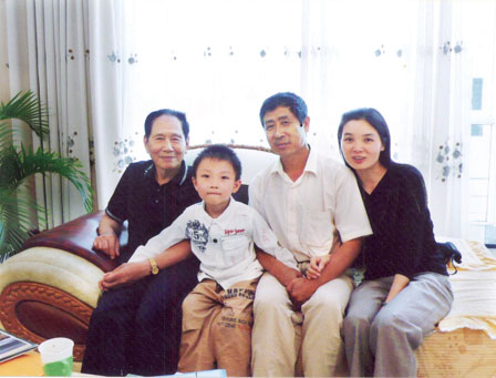 ded6e7992152Irvcv84a.jpg