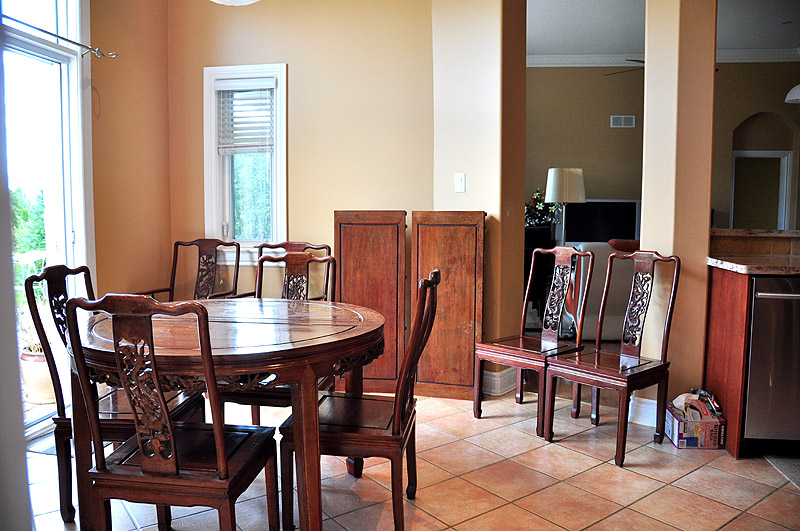 Dining Table 1.jpg