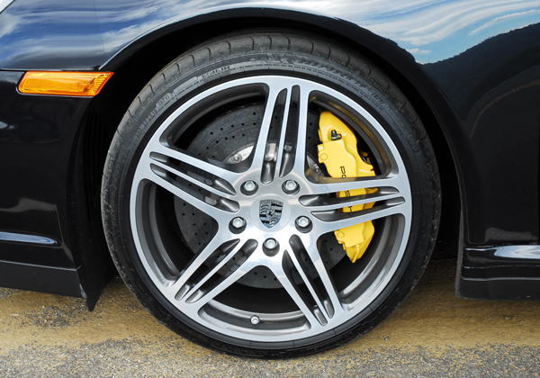 2008PorscheTwinTurboCabrioletBrakeTireWheelTwo01FixedSmall.jpg