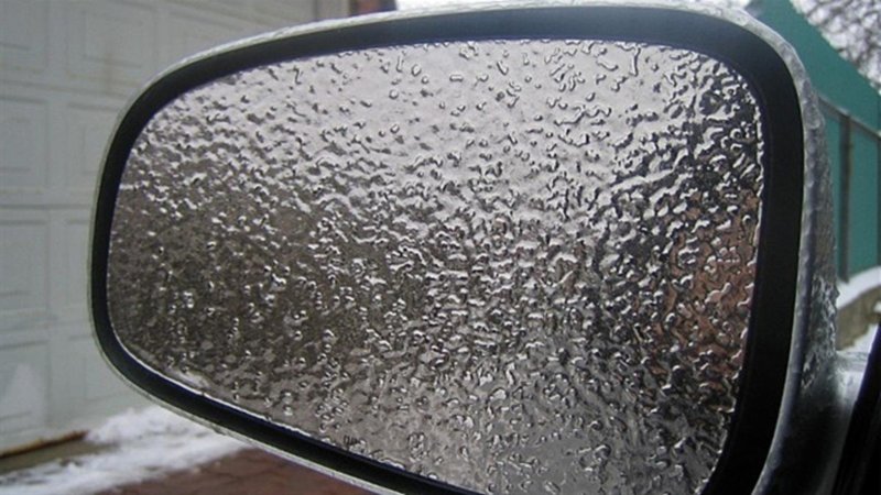 freezing_rain_mirror_722x406_2187606996.jpg