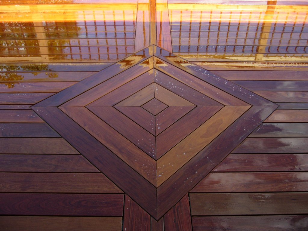 AMAZODECK 4.jpg