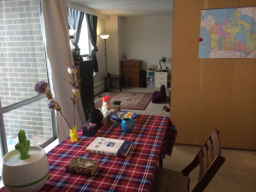 23836_2127245.jpg