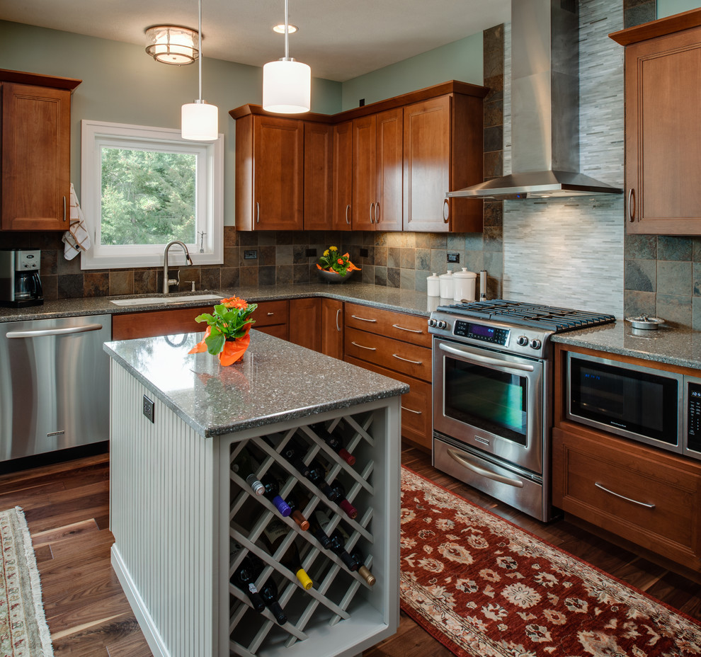 Foxy-Stainless-Steel-Range-Hood-home-remodeling-Transitional-Kitchen-Other-Metro.jpg
