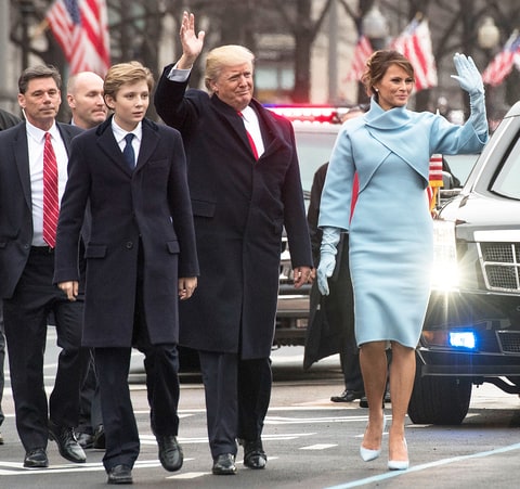 donald-trump-barron-meliania-parade-c12092d5-e22f-497e-a931-6e601a619bf1.jpg