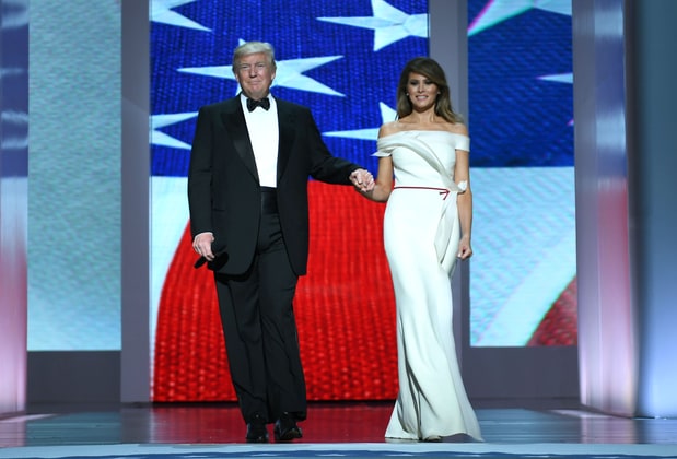 00-trump-e5dcf72d-cf81-4fe3-88fa-a3d4736545b8.jpg