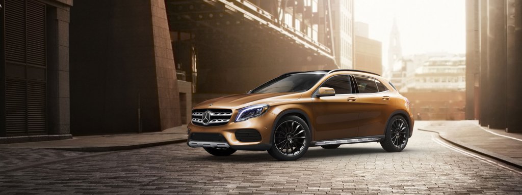MBCAN-2018-GLA-SUV.jpg