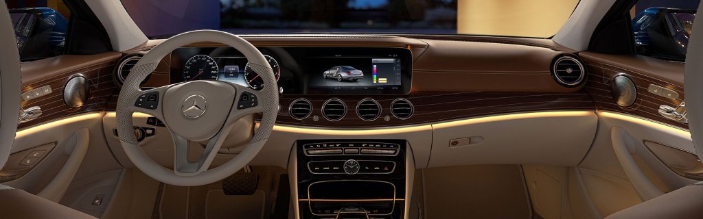 MBCAN-2018-E-SEDAN-inside.jpg