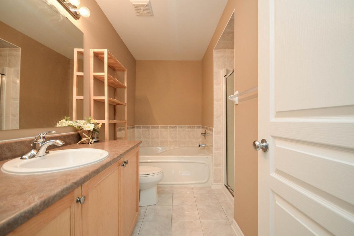 virtual-tour-262884-42-1527249975(1).jpg
