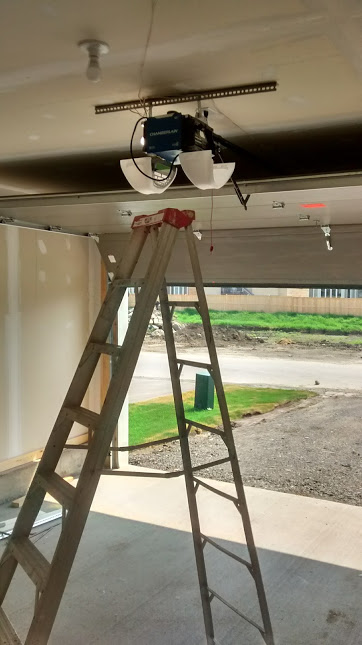 garage opener.jpg