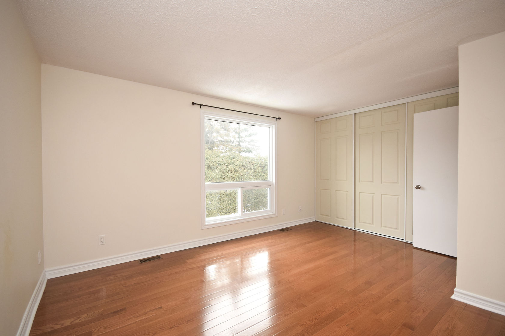 virtual-tour-274419-31.jpg