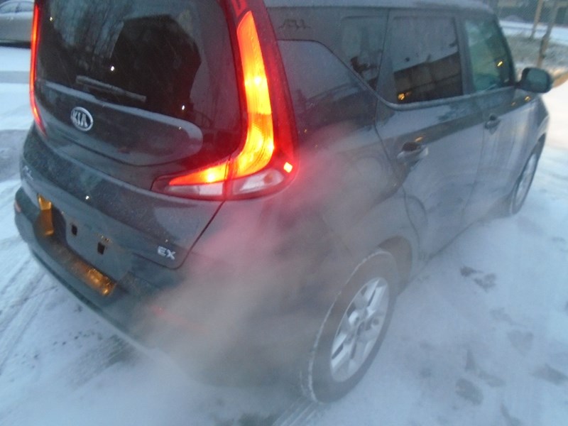 2020-Kia-Soul-EX-91288-5_20191111063729558.jpeg