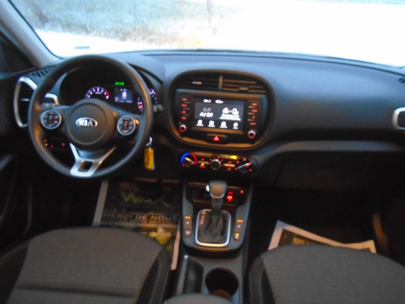 2020-Kia-Soul-EX-91288-11_20191111063747530.jpeg