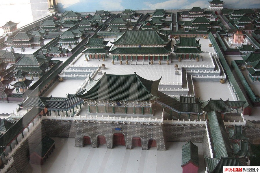 88KPS7QP50ST0025.jpg