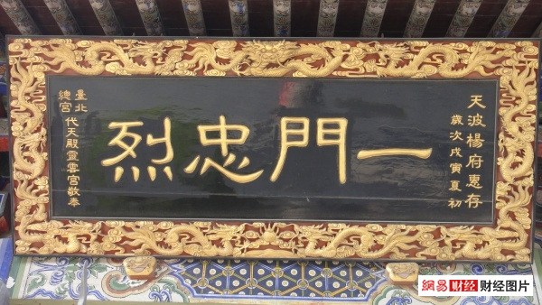 88KPHHHG50ST0025.jpg