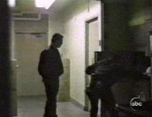79a00895jw1dqdqps9skdg.gif