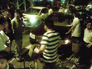 2008101911101177e75.jpg