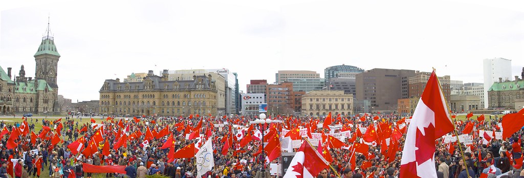 2416886436_f31ab48f32_b.jpg