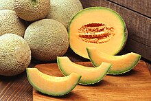 220px-Cantaloupes.jpg