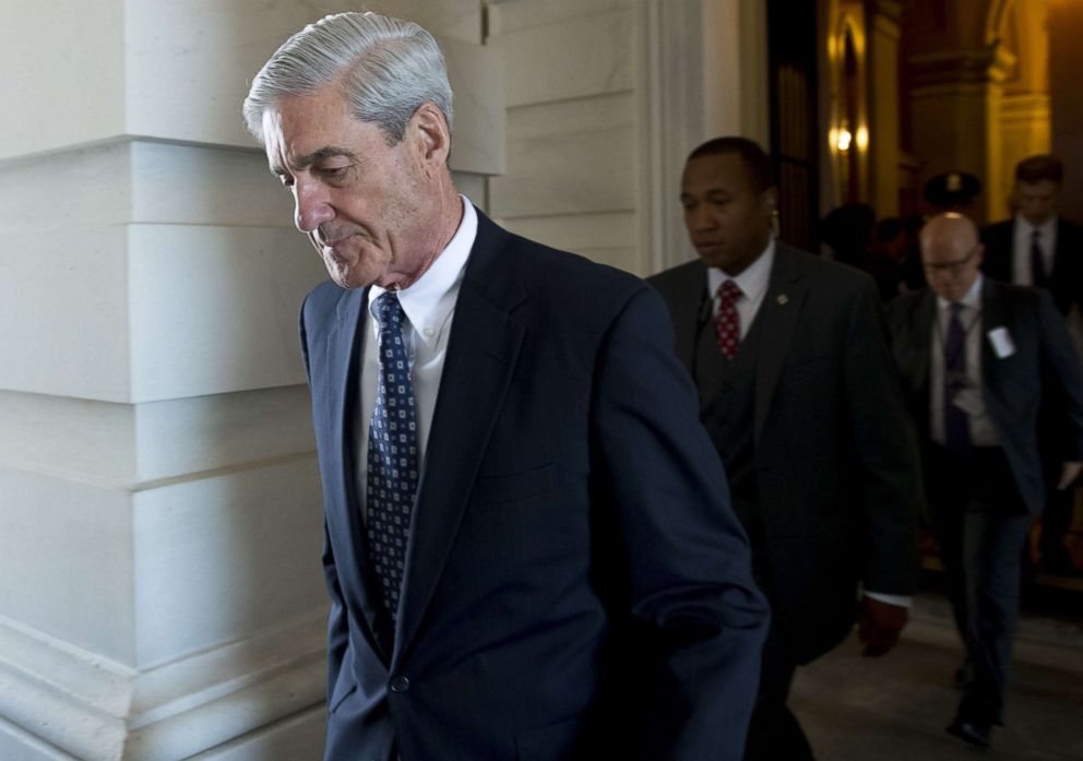 robert-mueller-gty-ps-171031_hpEmbed_3_10x7_992.jpg