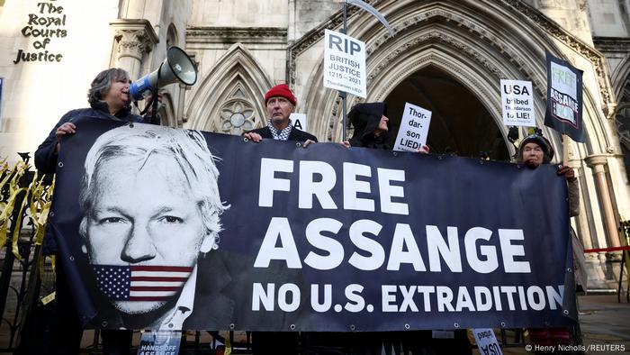Großbritannien | Gericht entscheidet über Auslieferung von Assange an die USA