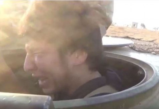 2CABAA1100000578-3246001-In_tears_Despite_his_apparent_fear_of_dying_Uzbek_national_Jafar-m-29_1443004576574.jpg