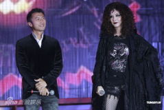 U7392P28T3D3746555F346DT20120920004823_small_h.jpg