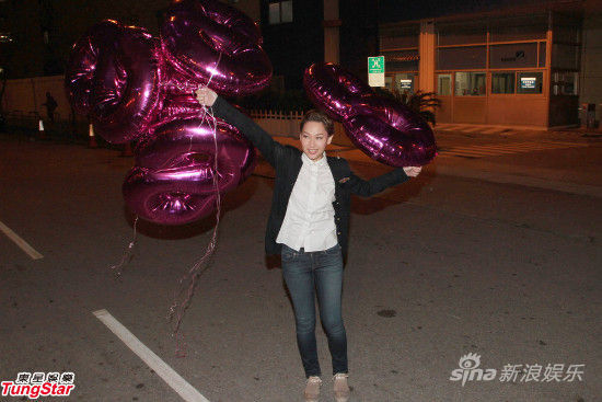 U7393P28DT20121218041242.jpg