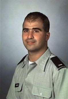 1259739932_NRnITn.jpg