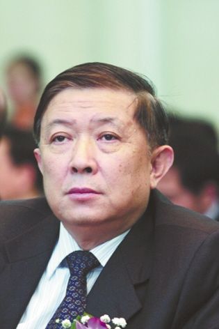 1331058112_YTustA.jpg
