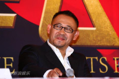 U2190P28T3D3169209F346DT20101206190010_small_h.jpg
