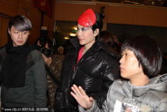 U5913P28T3D3540838F326DT20120123004049_small_h.jpg
