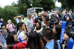 U5912P28T3D3678886F234DT20120707092612_small_h.jpg