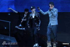 U2190P28T3D3259956F346DT20110321213643_small_h.jpg