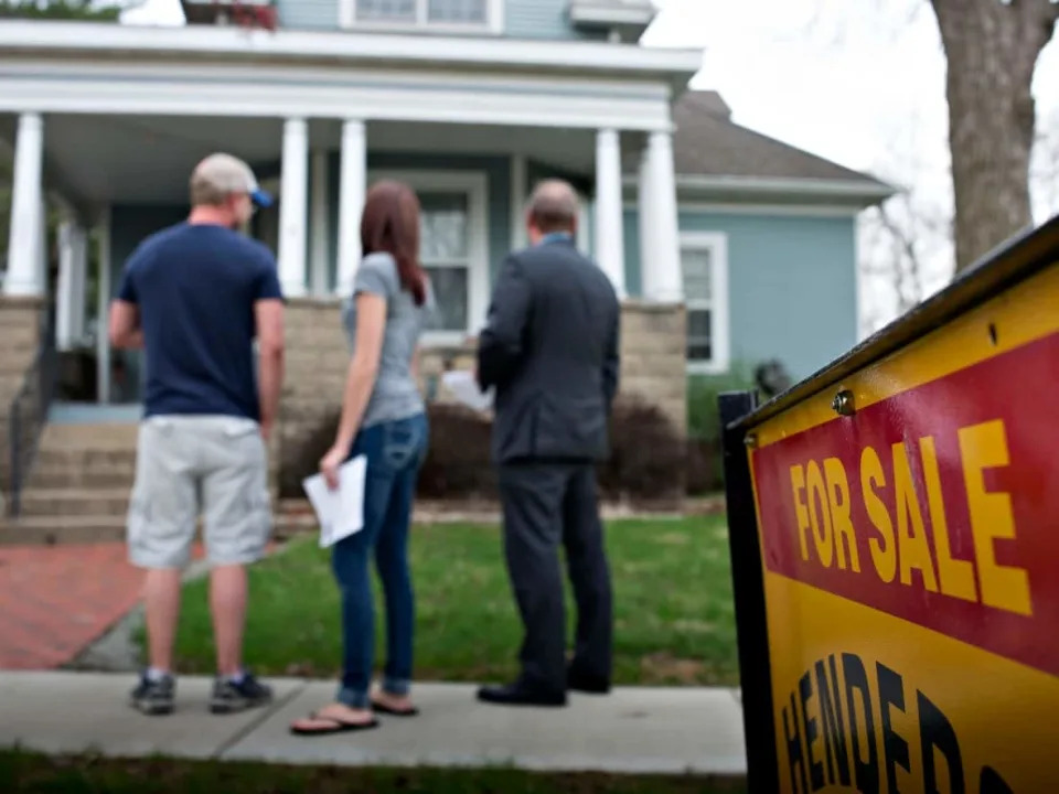 Average house prices have declined in Canada by about 18 per cent since February, according to the Canadian Real Estate Association. (Daniel Acker/Bloomberg - image credit)