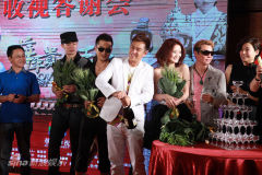 U5912P28T3D3631793F326DT20120516181345_small_h.jpg